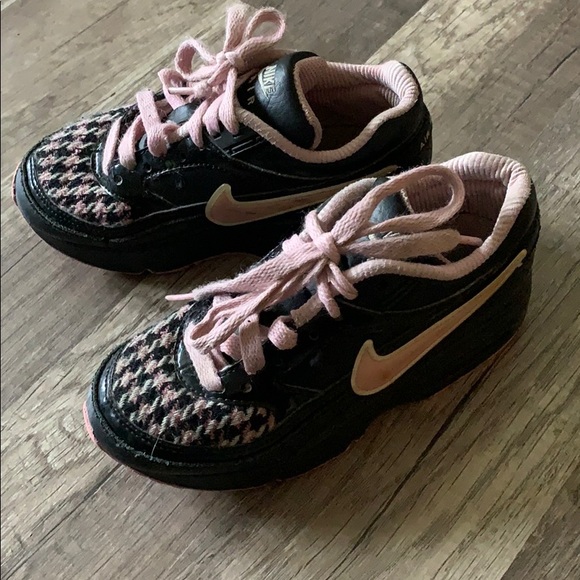 girls nike size 11